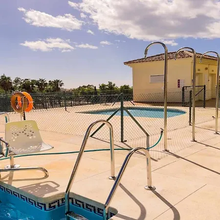 Precioso Atico Cronos Golf Apartmán *